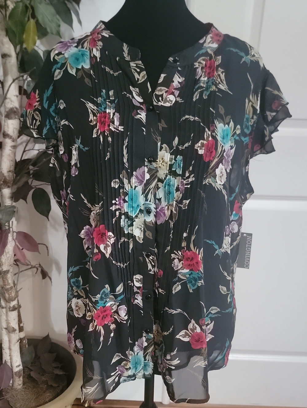 (#42) Covington Black Floral Pintuck Button-Front Blouse